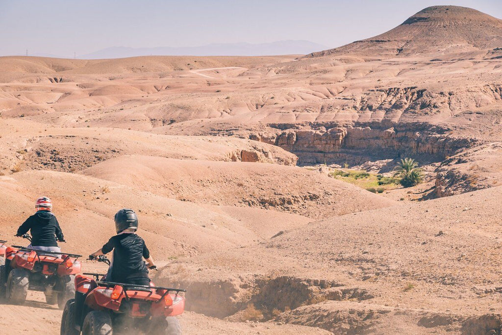 🏜 Évasion au désert d’Agafay – Quad, dromadaire et piscine