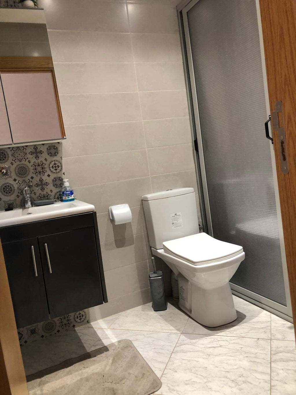 APPARTEMENT AND VILLAS