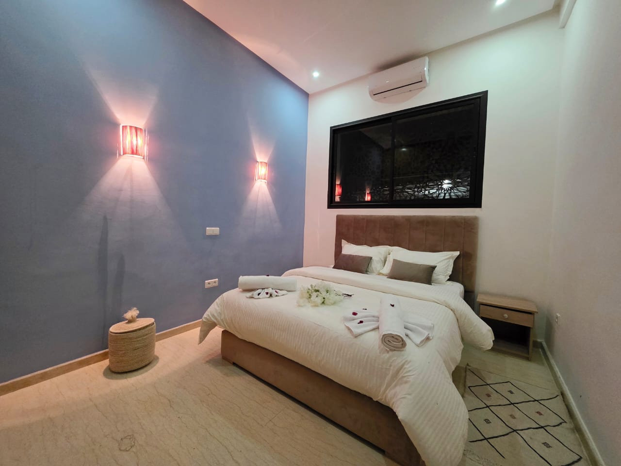 APPARTEMENT AND VILLAS